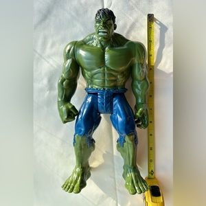 Incredible Hulk Action Figure Marvel Hasbro 2013 large 12" Jointed Poseable Toy